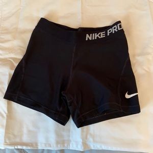 Black Nike Pros